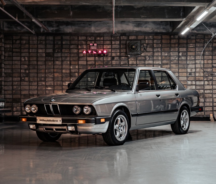 BMW 528E